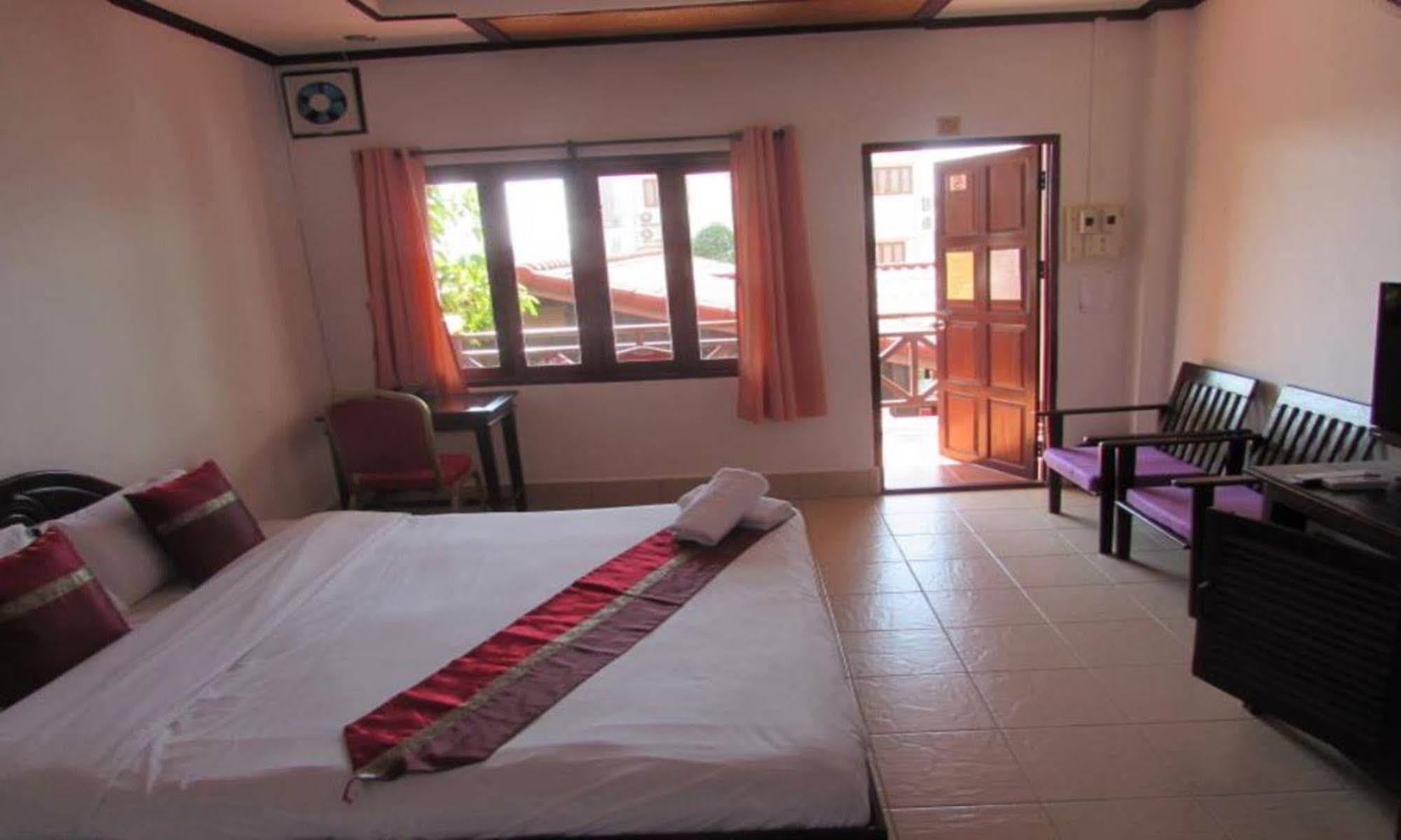 Ban Nongdouang Suksavanh River 2 Hotel מראה חיצוני תמונה